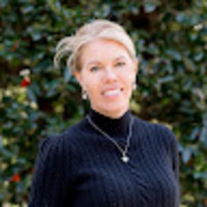 Meet your Posher, Deirdre